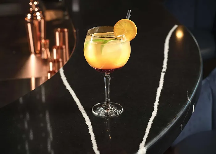 Radisson Red London Gatwick Airport Hotel Crawley 